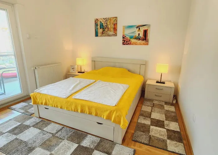 Bella Vista 아파트 *