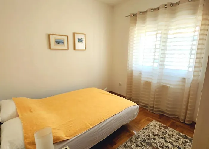 Bella Vista 아파트 *